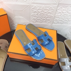 Hermes Slippers